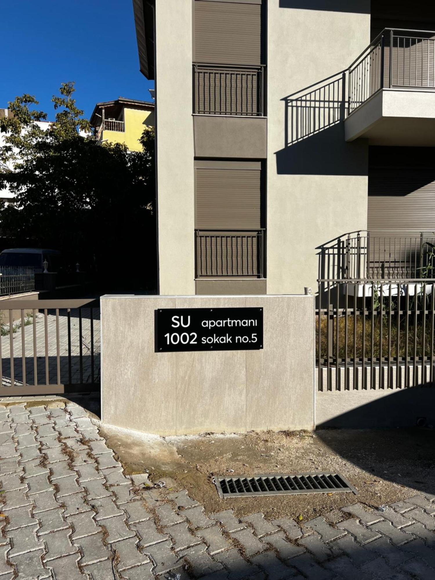 Apartment Su Side